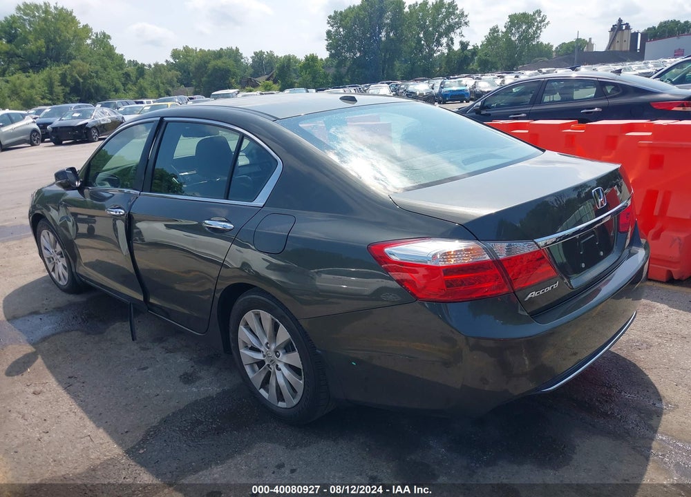 2015 HONDA ACCORD EX-L VIN: 1HGCR2F82FA108409