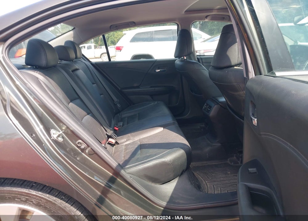 2015 HONDA ACCORD EX-L VIN: 1HGCR2F82FA108409