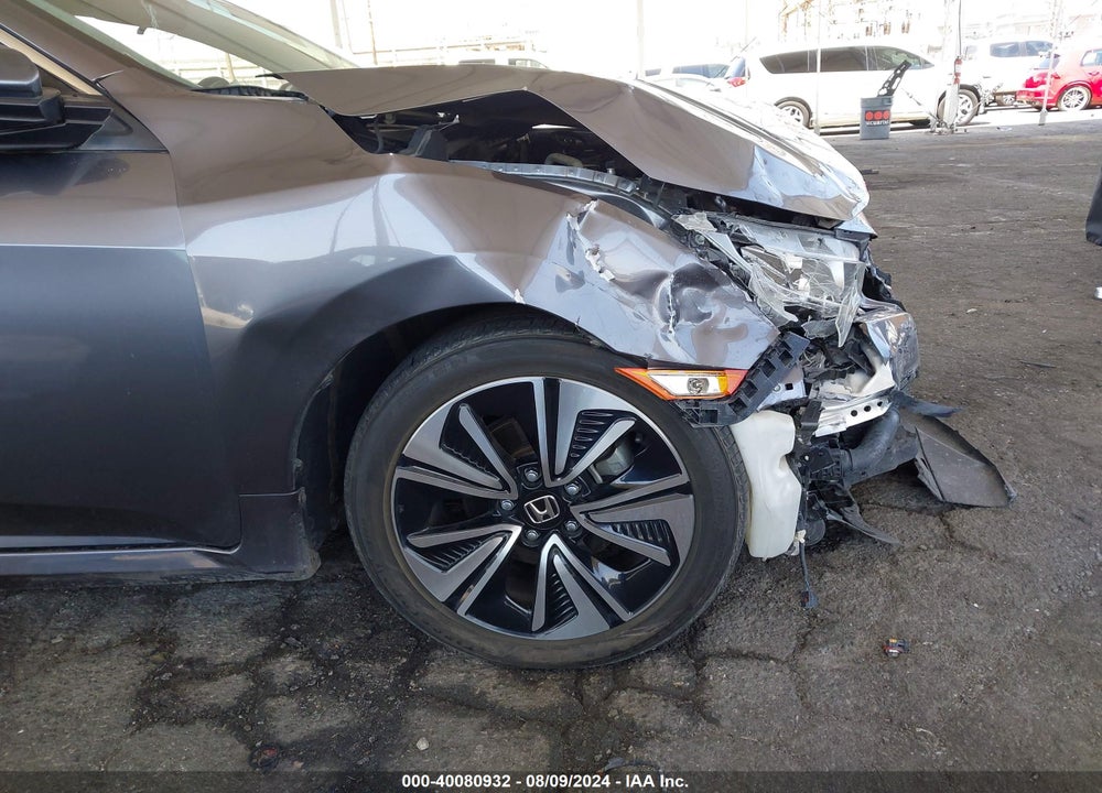 2018 HONDA CIVIC EX-T VIN: JHMFC1F33JX005970