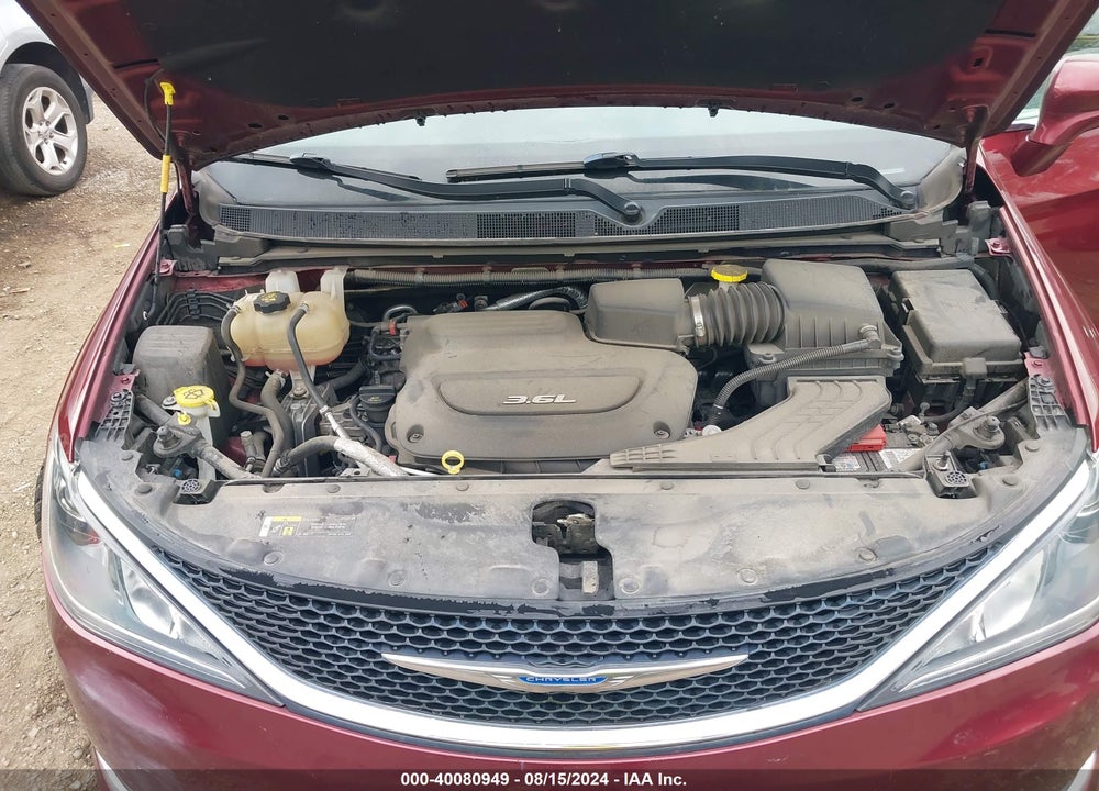 2018 CHRYSLER PACIFICA TOURING L PLUS VIN: 2C4RC1EG6JR186340