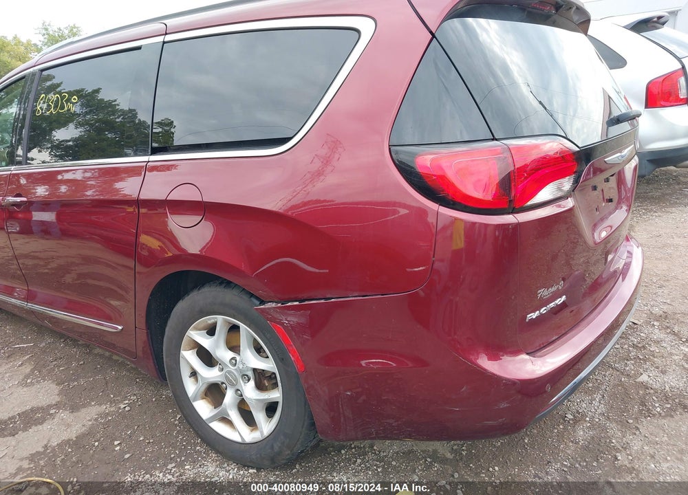 2018 CHRYSLER PACIFICA TOURING L PLUS VIN: 2C4RC1EG6JR186340
