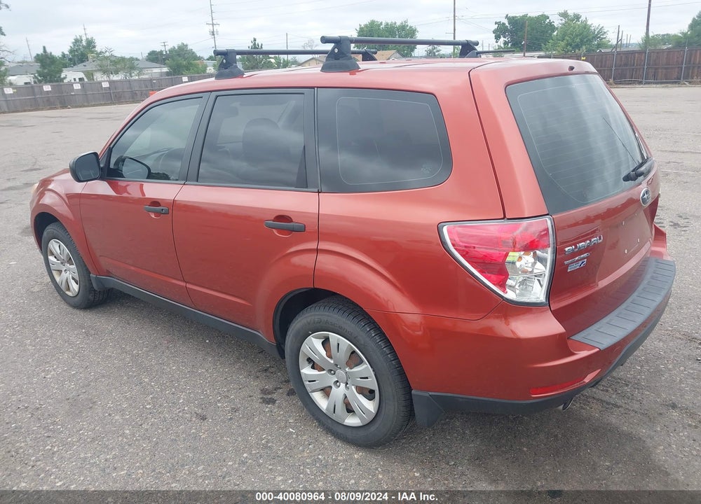 2011 SUBARU FORESTER 2.5X VIN: JF2SHAAC9BH735954