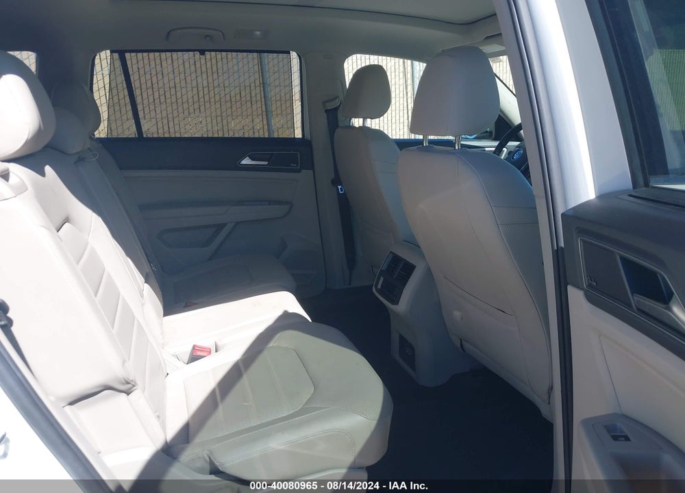 2018 VOLKSWAGEN ATLAS 3.6L V6 SEL PREMIUM VIN: 1V2NR2CA2JC547359