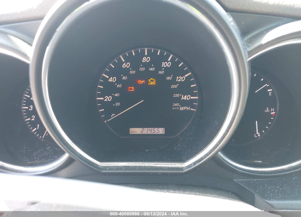 2004 LEXUS RX 330 VIN: JTJGA31U140038600