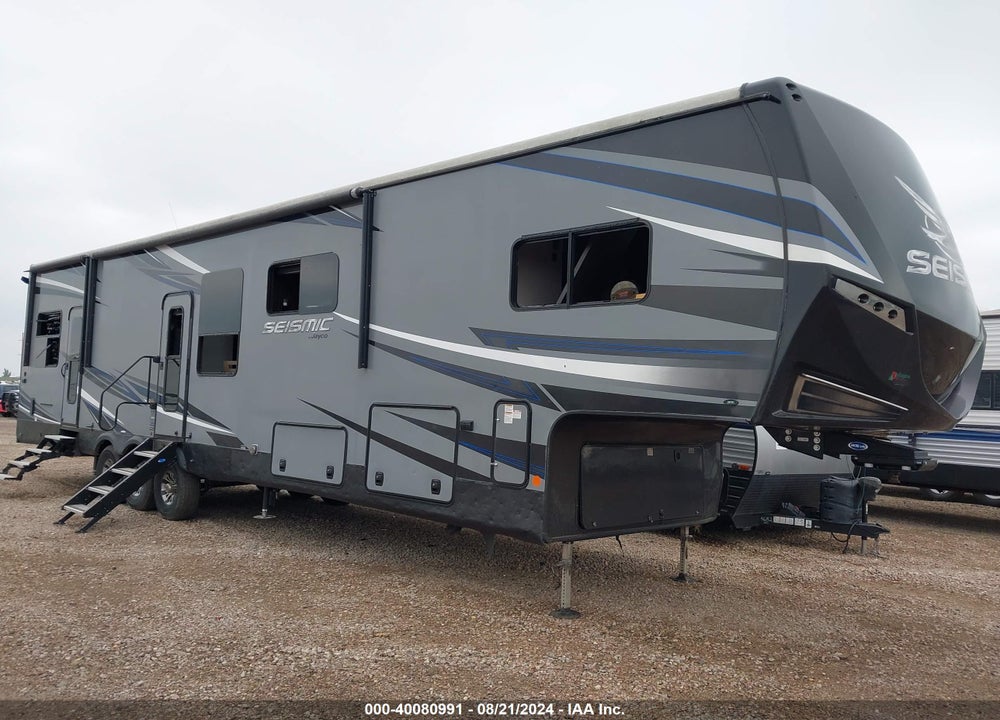 2019 JAYCO SEISMIC 4013 VIN: 1UJCJSCV8K19S0081