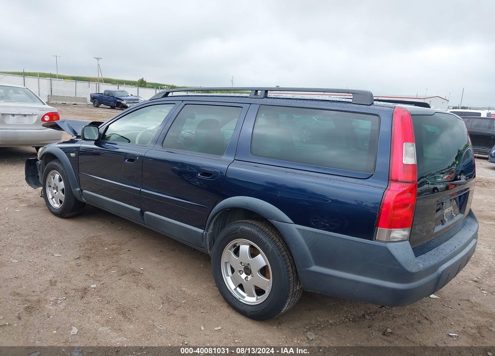 2003 VOLVO XC70 2.5T VIN: YV1SZ59H531103895