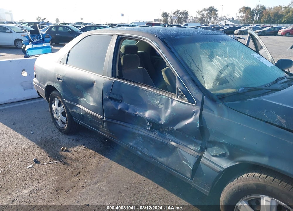 1997 TOYOTA CAMRY VIN: JT2BG22K7V0089581