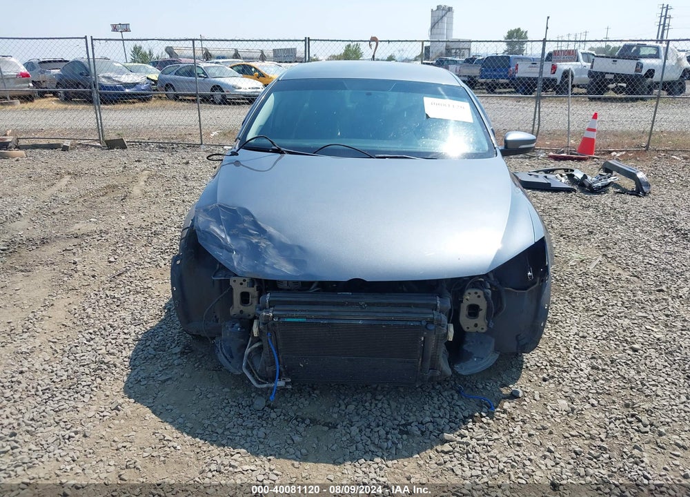 2012 VOLKSWAGEN JETTA 2.0L TDI VIN: 3VW3L7AJ0CM011759