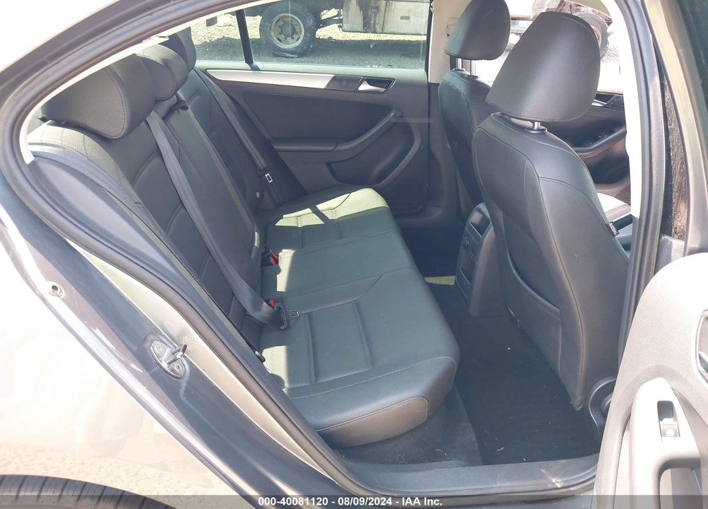 2012 VOLKSWAGEN JETTA 2.0L TDI VIN: 3VW3L7AJ0CM011759