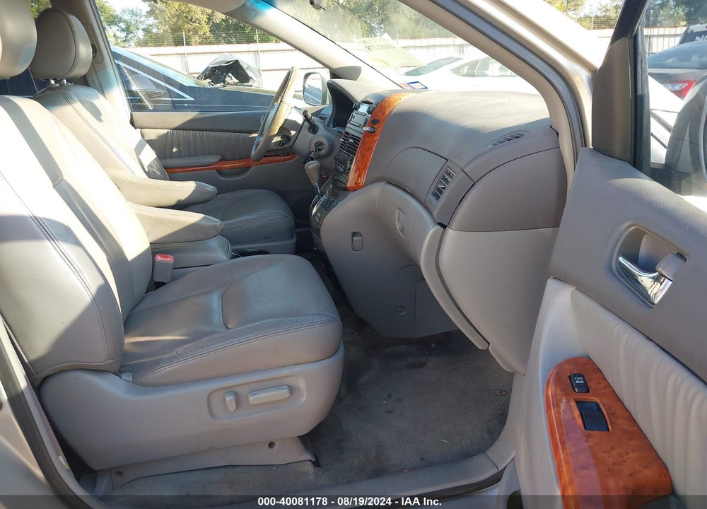 2009 TOYOTA SIENNA XLE VIN: 5TDZK22C39S227665