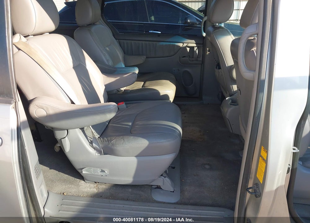 2009 TOYOTA SIENNA XLE VIN: 5TDZK22C39S227665