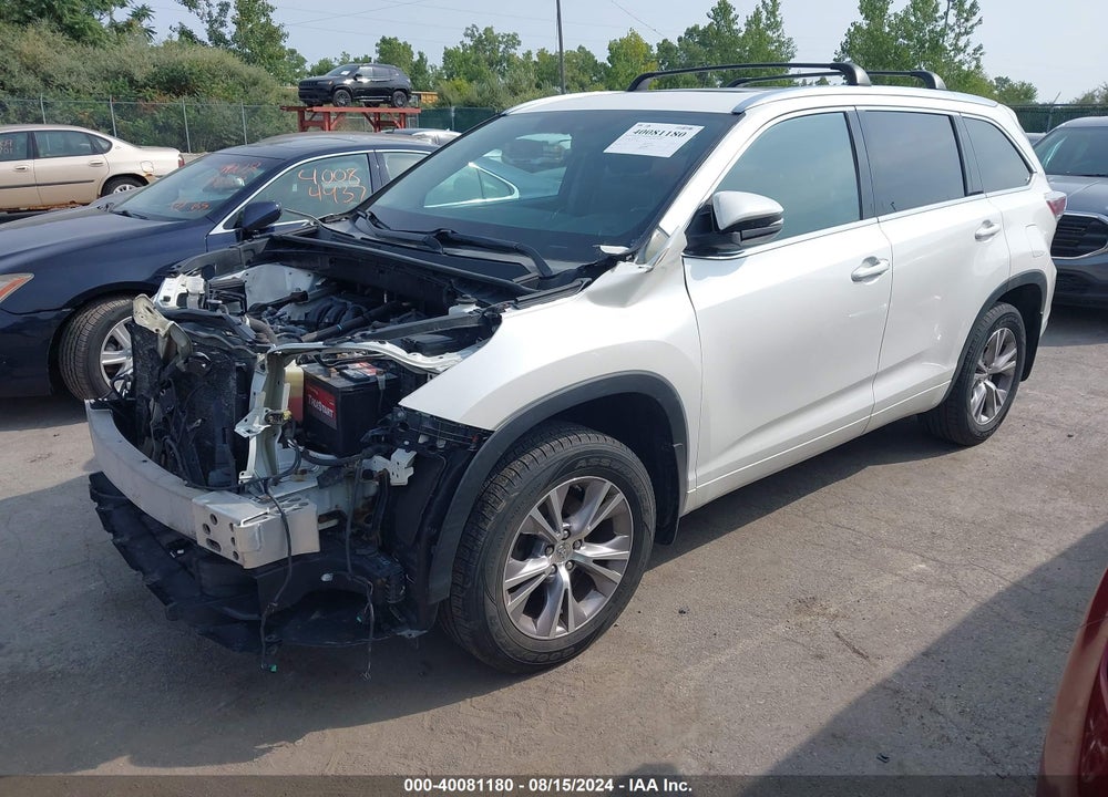 2015 TOYOTA HIGHLANDER XLE V6 VIN: 5TDJKRFH2FS108531