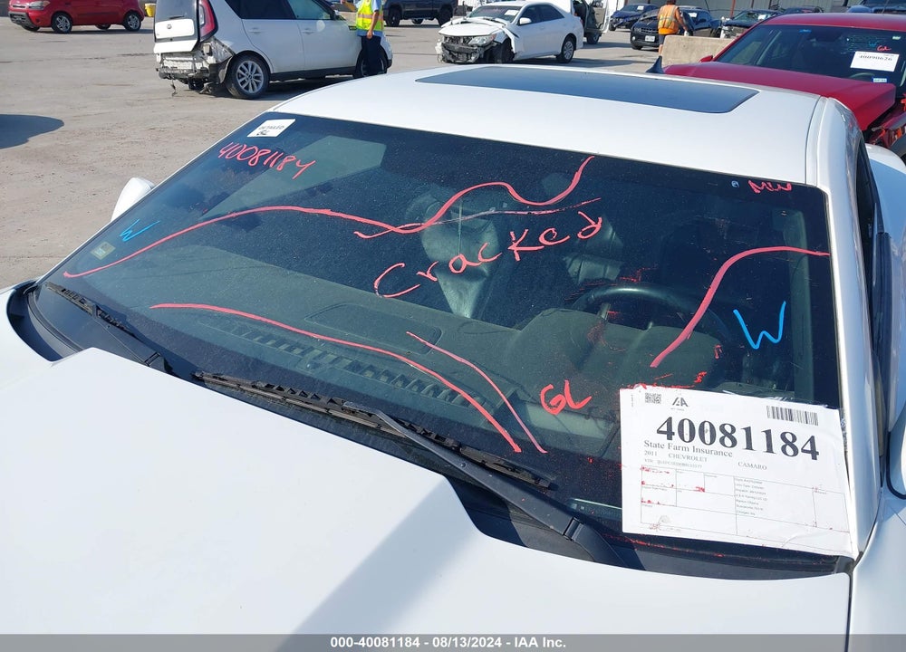 2011 CHEVROLET CAMARO VIN: 2G1FC1ED0B9153577