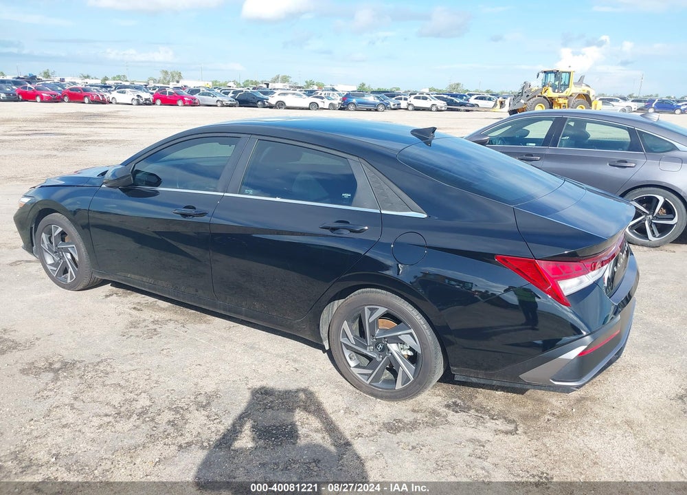 2024 HYUNDAI ELANTRA SEL VIN: KMHLS4DG3RU707231
