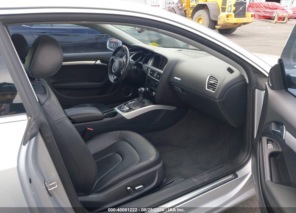 2013 AUDI A5 2.0T PREMIUM VIN: WAULFAFR6DA080716