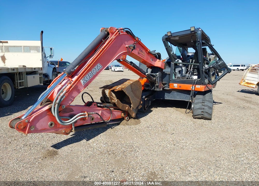 2013 KUBOTA OTHER VIN: JKUK0803A01H32191