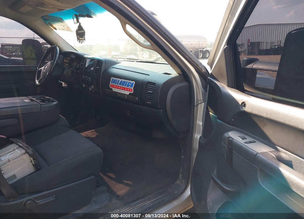 2010 CHEVROLET SILVERADO 1500 LT VIN: 3GCRCSEA1AG160316