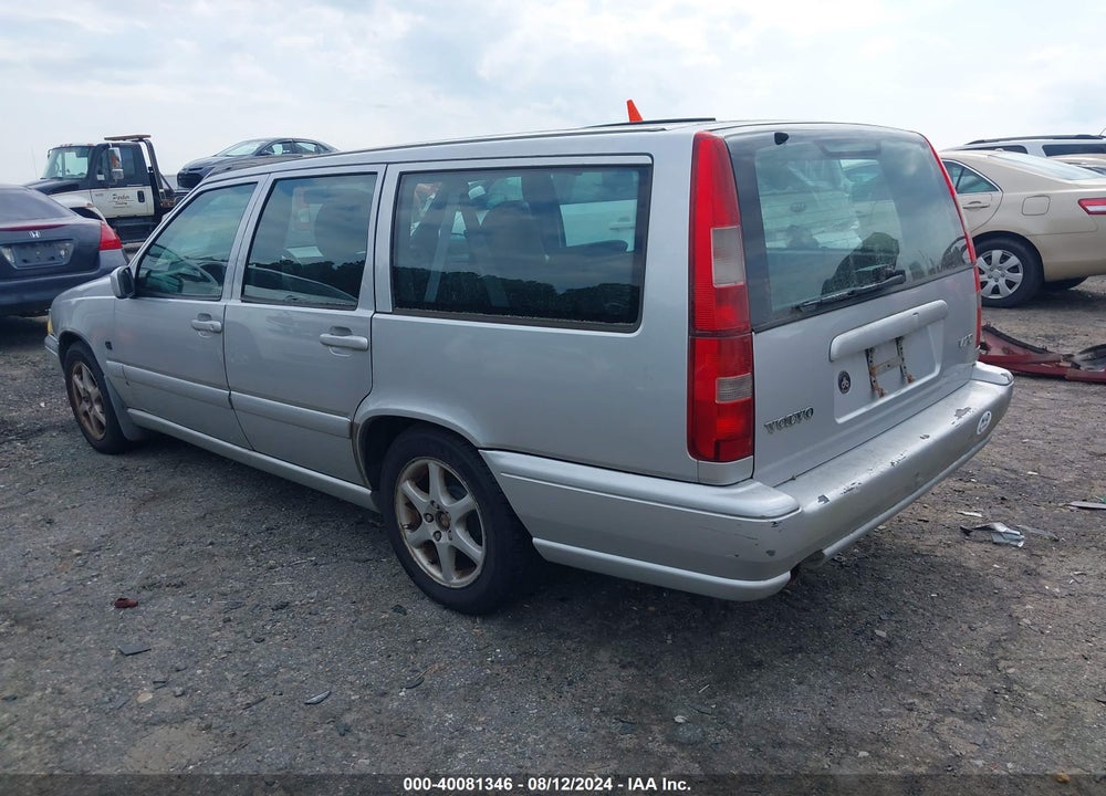1999 VOLVO V70 VIN: YV1LW55A1X2618379