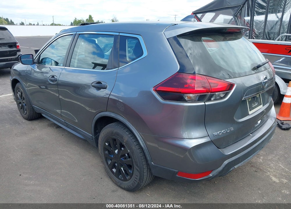 2018 NISSAN ROGUE S VIN: KNMAT2MT0JP548519