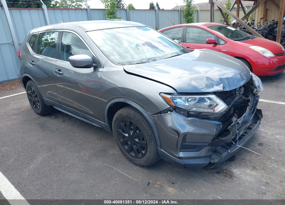 2018 NISSAN ROGUE S VIN: KNMAT2MT0JP548519