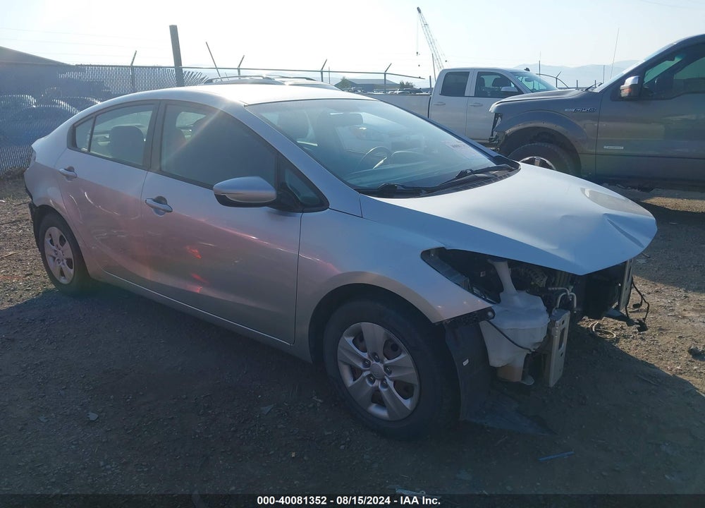 2015 KIA FORTE LX VIN: KNAFK4A68F5290592