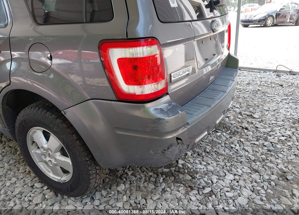 2010 FORD ESCAPE XLT VIN: 1FMCU0DG5AKC43751