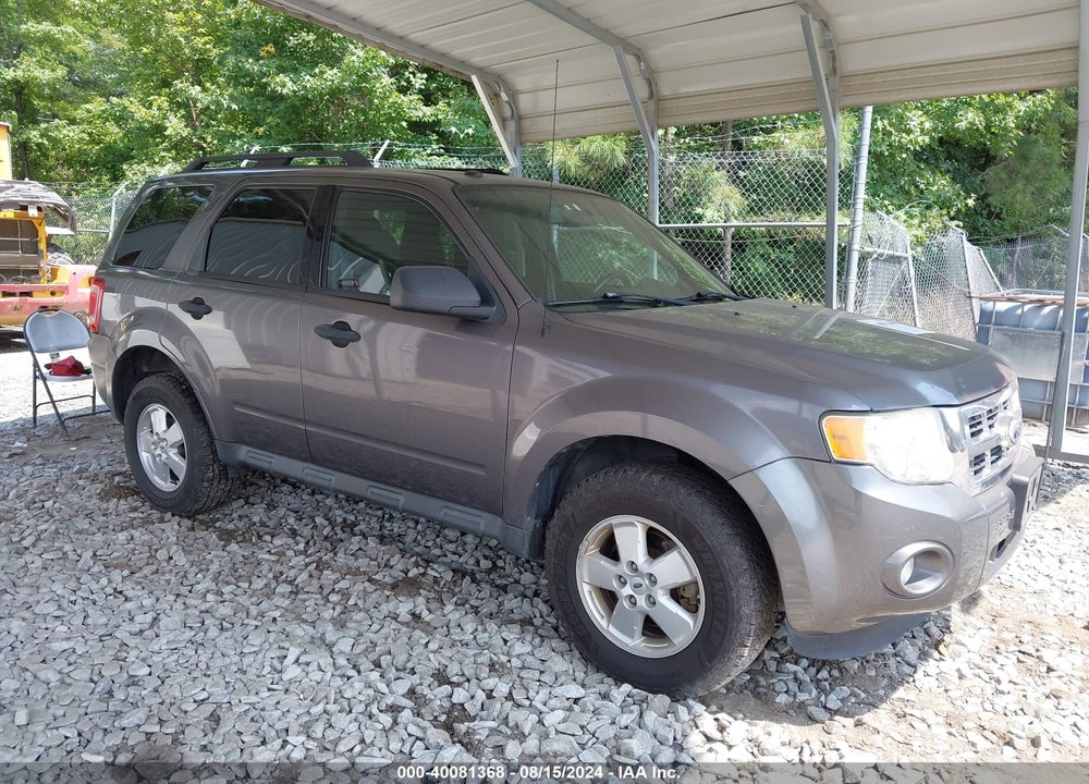 2010 FORD ESCAPE XLT VIN: 1FMCU0DG5AKC43751