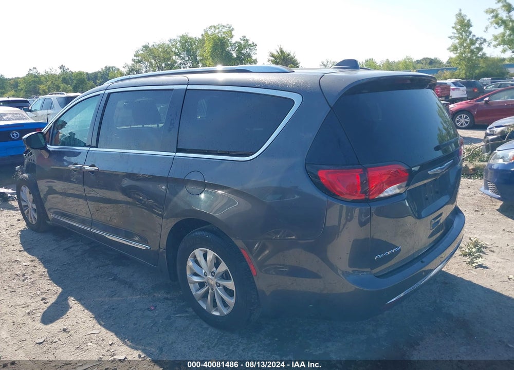 2018 CHRYSLER PACIFICA TOURING L VIN: 2C4RC1BG9JR275260