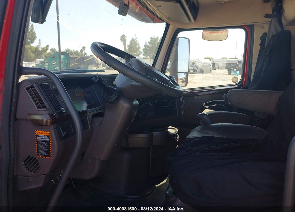 2014 VOLVO VN VNL VIN: 4V4NC9EH2EN164204