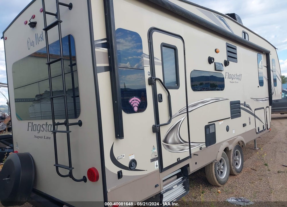 2018 FOREST RIV 524RLBS VIN: 4X4FFLZ27J1882966