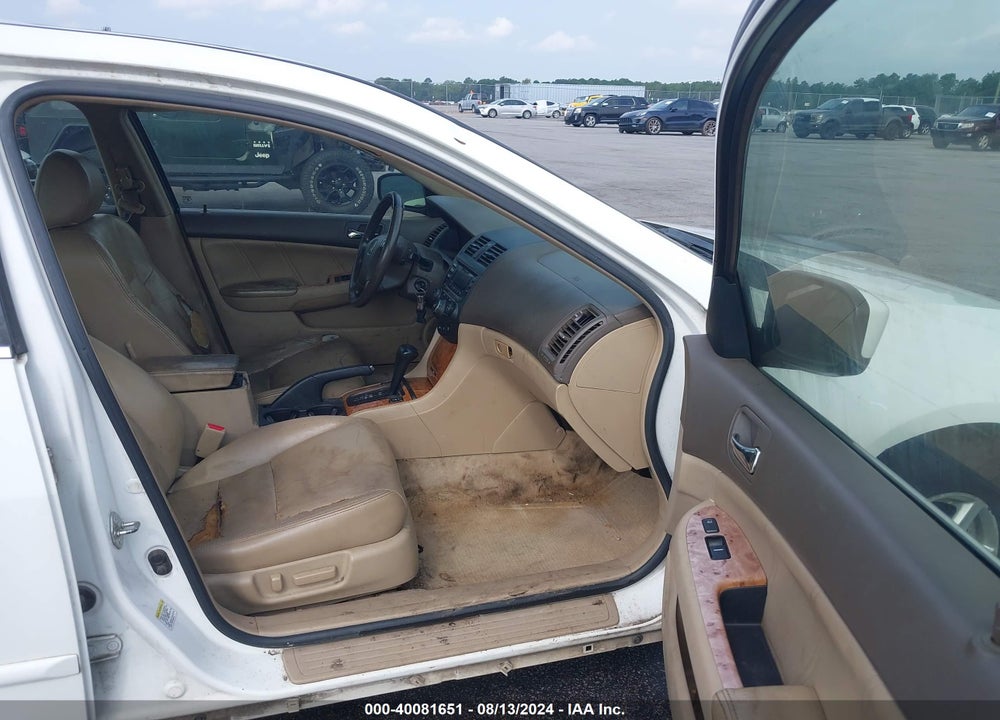 2004 HONDA ACCORD 3.0 EX VIN: 1HGCM66544A041949