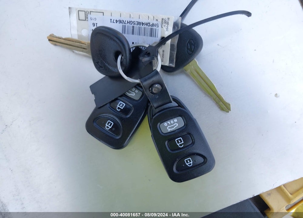 2016 HYUNDAI ELANTRA SE VIN: 5NPDH4AE5GH706471