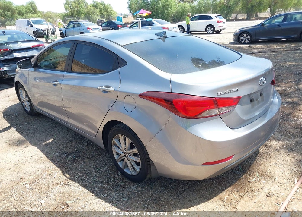 2016 HYUNDAI ELANTRA SE VIN: 5NPDH4AE5GH706471