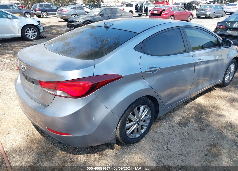 2016 HYUNDAI ELANTRA SE VIN: 5NPDH4AE5GH706471