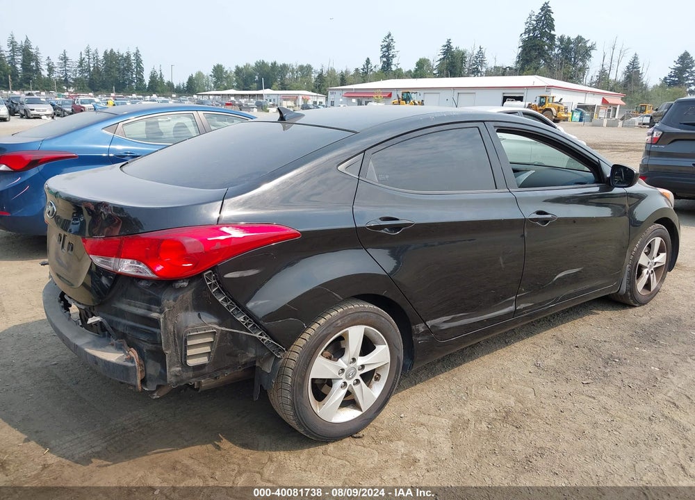 2013 HYUNDAI ELANTRA GLS VIN: KMHDH4AE4DU796130
