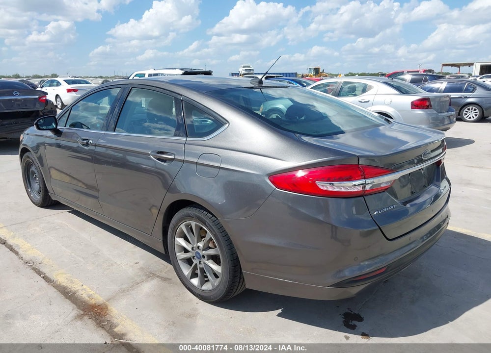 2017 FORD FUSION SE VIN: 3FA6P0H72HR341733
