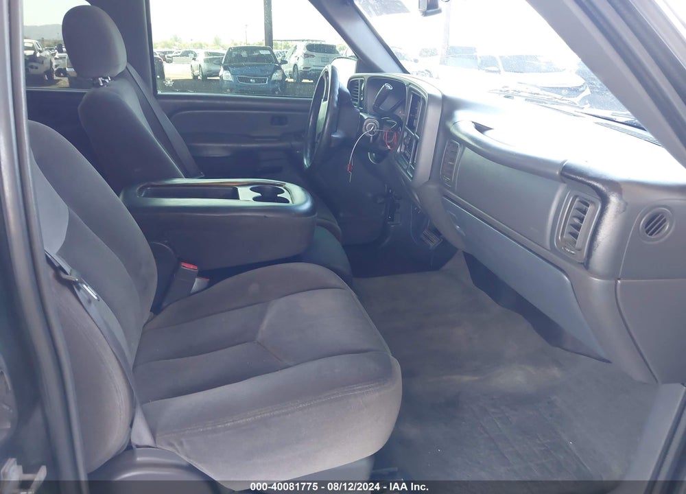 2004 GMC SIERRA 1500 SLE/SLT VIN: 2GTEC13T641402379
