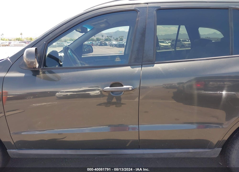 2010 HYUNDAI SANTA FE SE VIN: 5NMSHDAG6AH338685