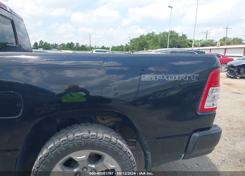 2022 RAM 1500 BIG HORN 4X4 5'7 BOX VIN: 1C6SRFFT3NN354096