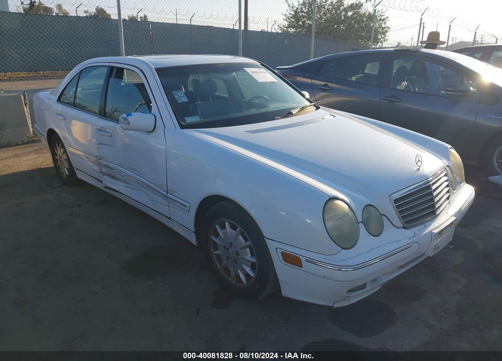 2000 MERCEDES-BENZ E 320 VIN: WDBJF65J5YB027345