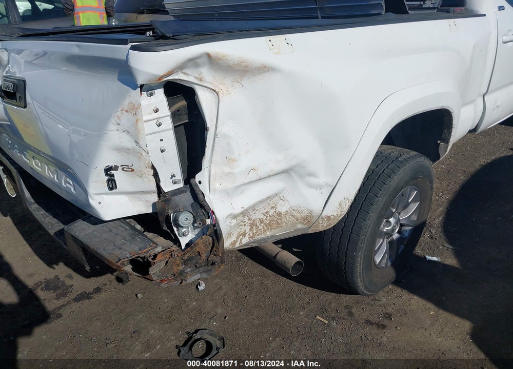 2019 TOYOTA TACOMA SR5 V6 VIN: 3TMDZ5BN1KM076663