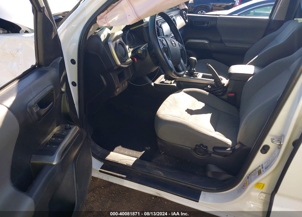 2019 TOYOTA TACOMA SR5 V6 VIN: 3TMDZ5BN1KM076663