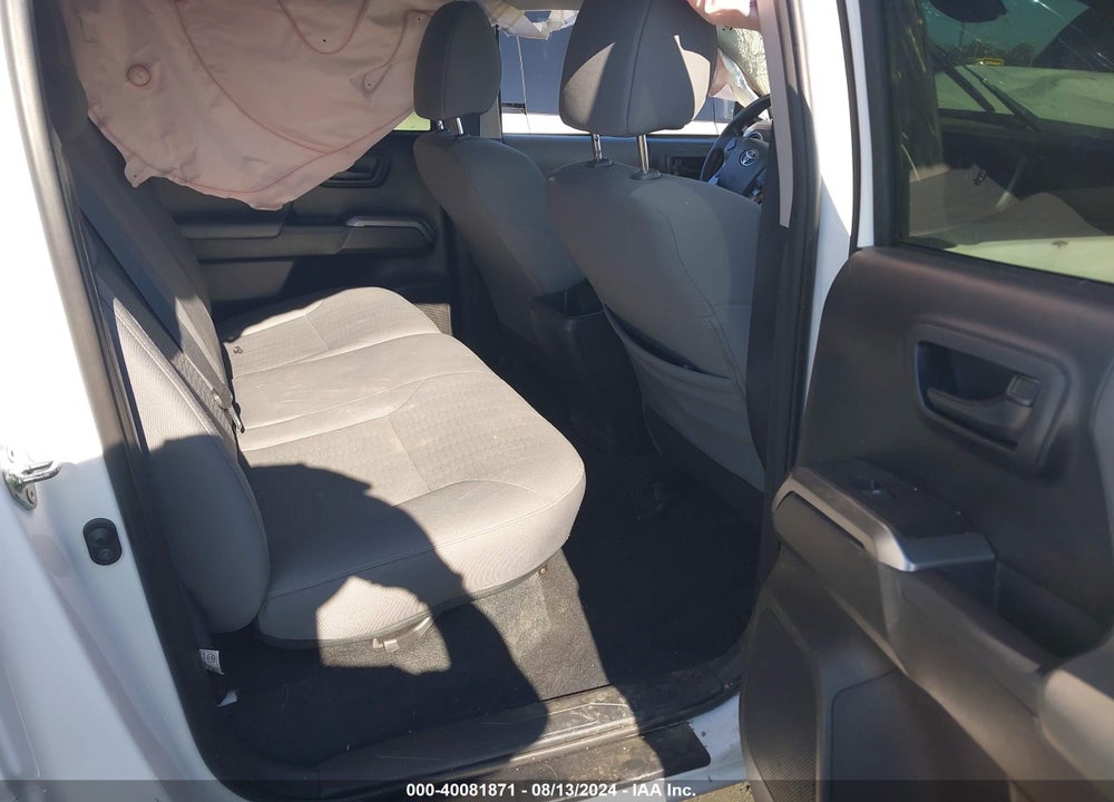 2019 TOYOTA TACOMA SR5 V6 VIN: 3TMDZ5BN1KM076663