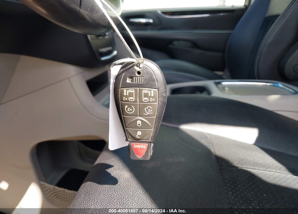 2018 DODGE GRAND CARAVAN SXT VIN: 2C4RDGCG4JR215420
