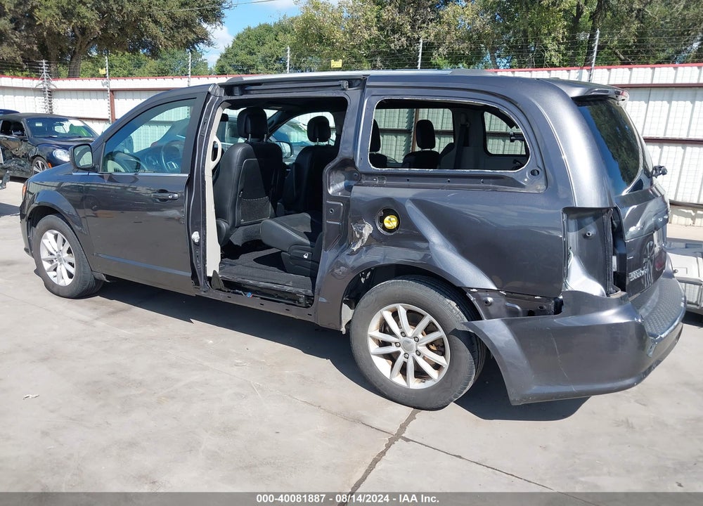 2018 DODGE GRAND CARAVAN SXT VIN: 2C4RDGCG4JR215420