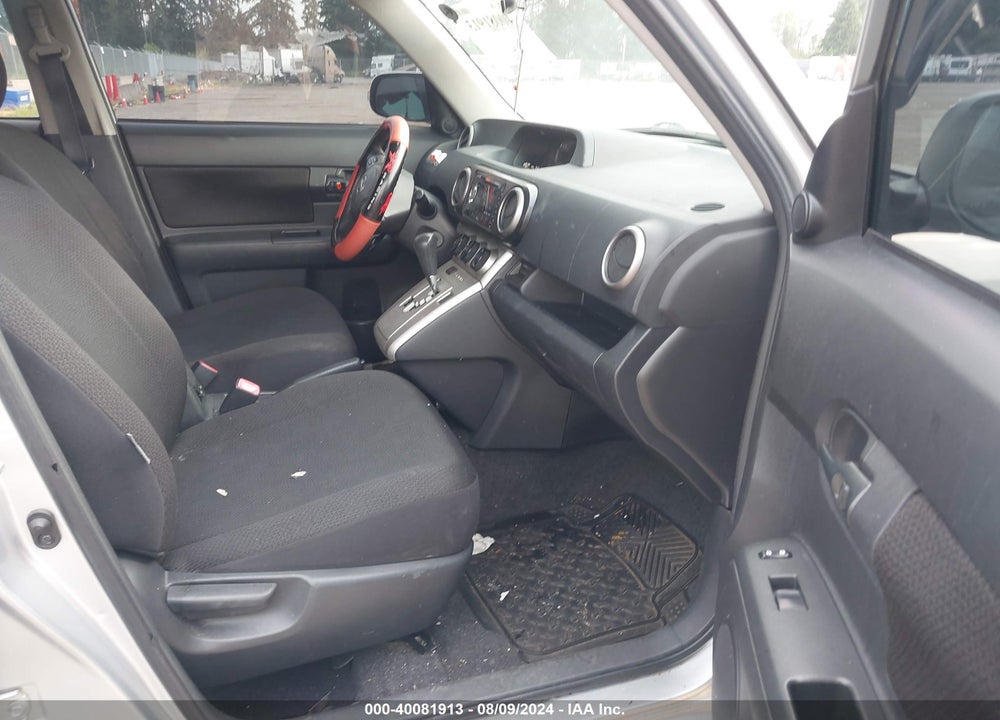 2008 SCION XB VIN: JTLKE50E281014608