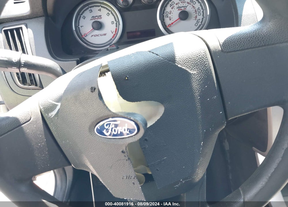 2011 FORD FOCUS SE VIN: 1FAHP3FNXBW198241