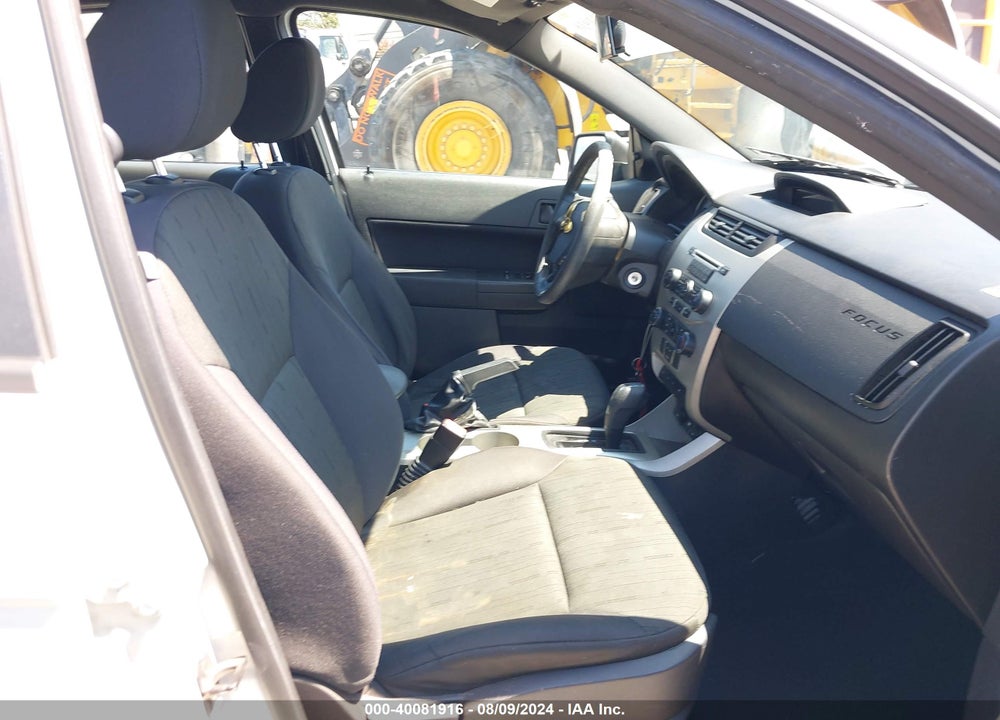 2011 FORD FOCUS SE VIN: 1FAHP3FNXBW198241