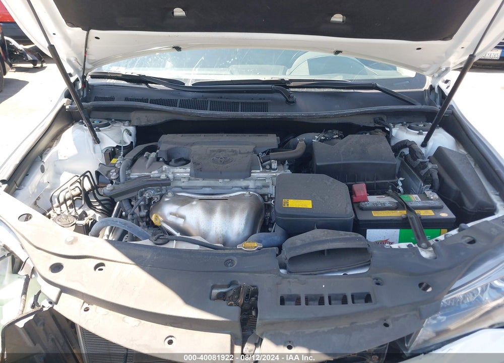 2015 TOYOTA CAMRY SE VIN: 4T1BF1FK0FU043742