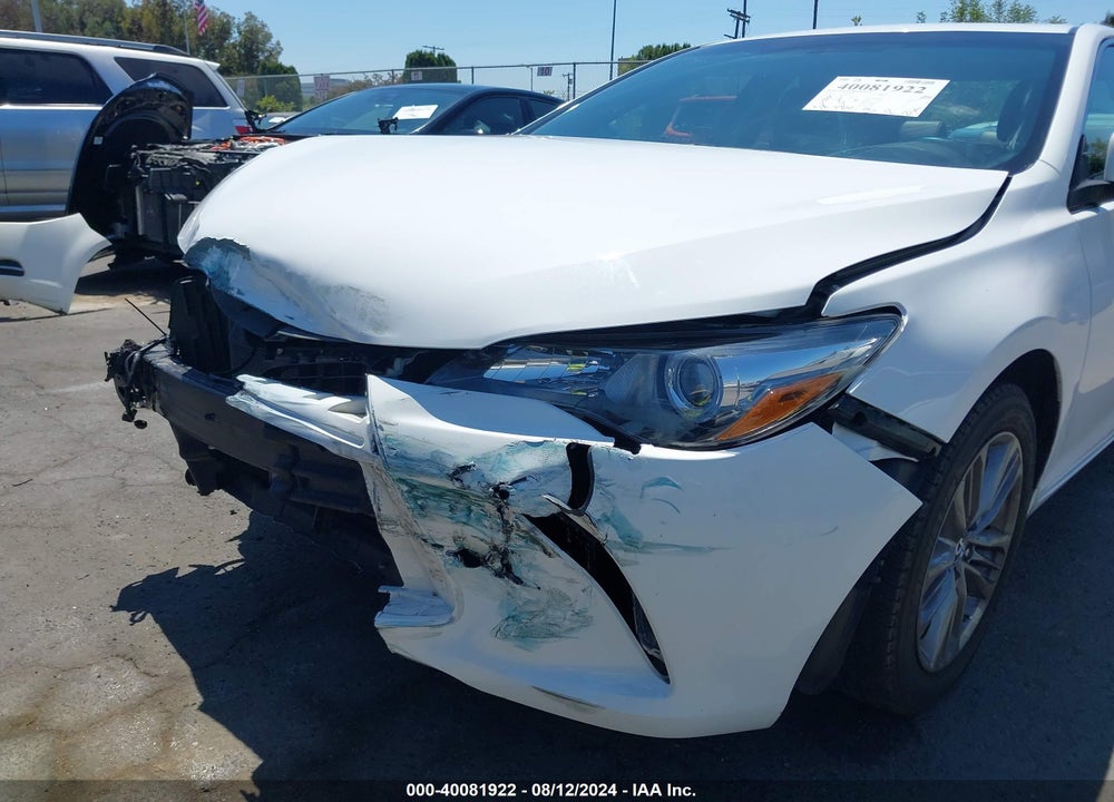 2015 TOYOTA CAMRY SE VIN: 4T1BF1FK0FU043742